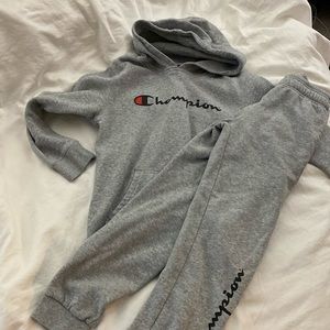 Champion sweatsuit set, size 10 kids